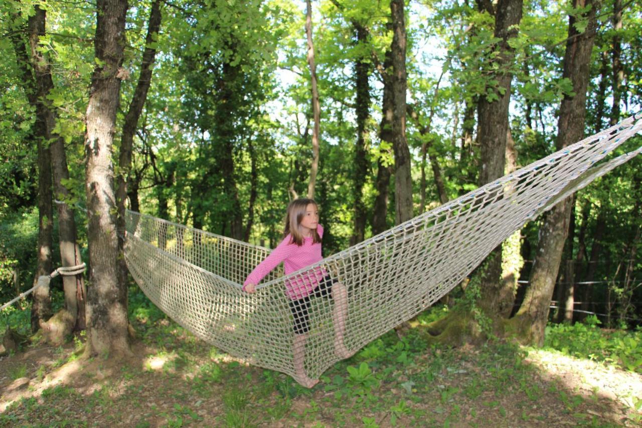 Domaine Insolite Du Petit Moras Chomerac Bagian luar foto